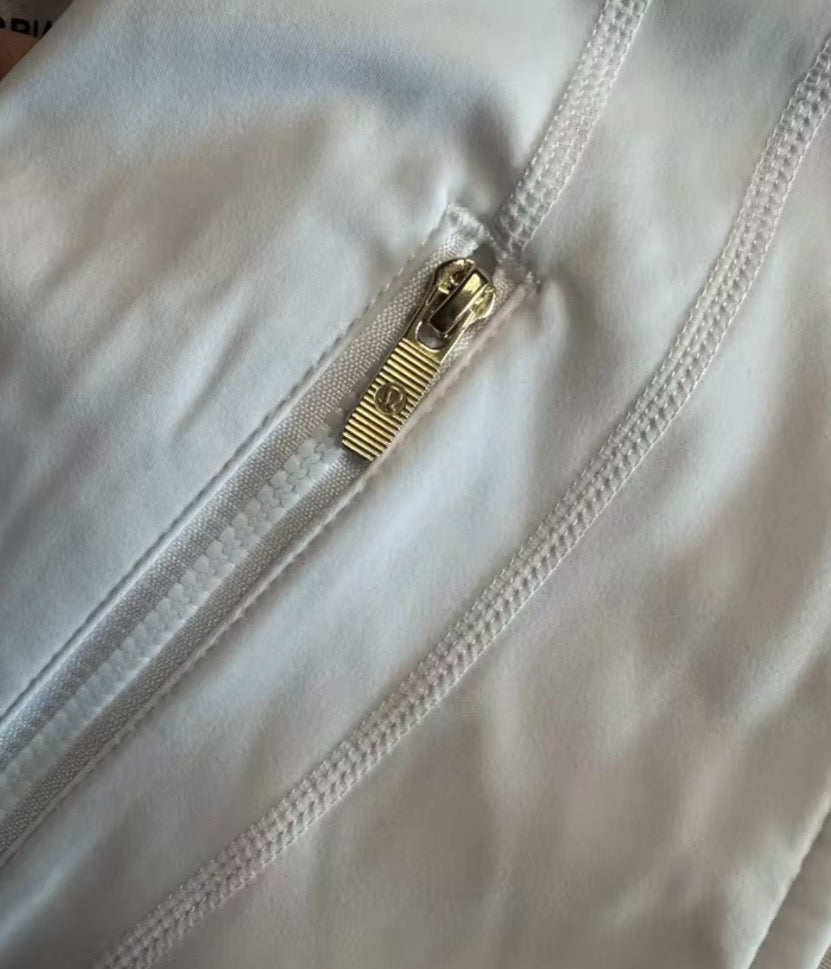 Define Lulu white and gold